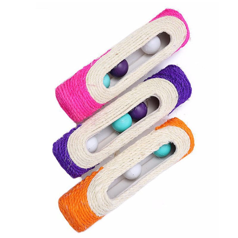 Jouet pour chat en sisal avec trois balles colorées, stimulant l'instinct de chasse des félins.