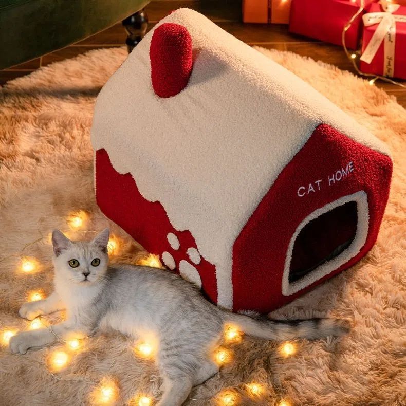 Lit pour animaux de compagnie en forme de maison de Noël