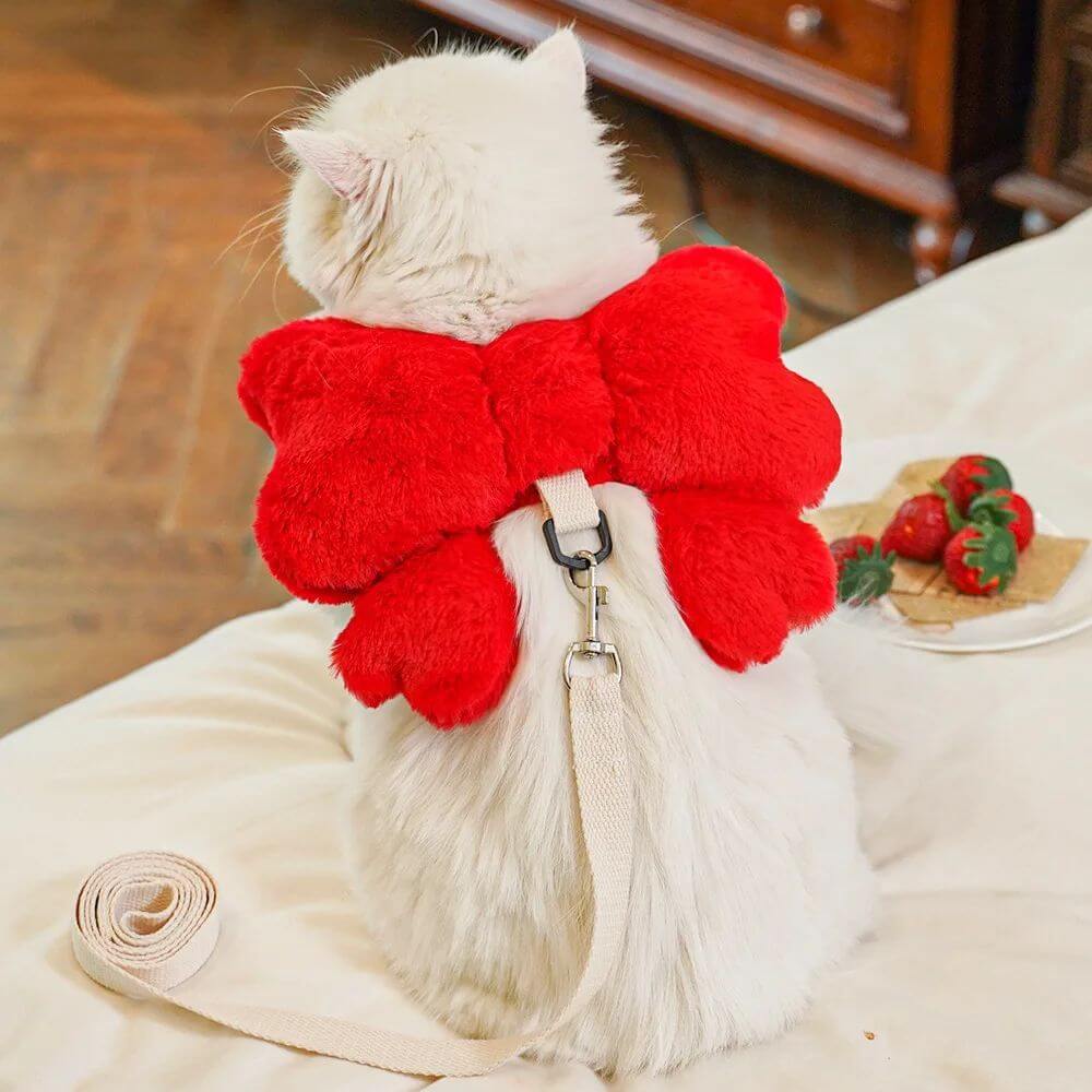 Harnais de traction avec nœud en cuir pour chat, confortable et adorable, idéal pour les sorties et le style.