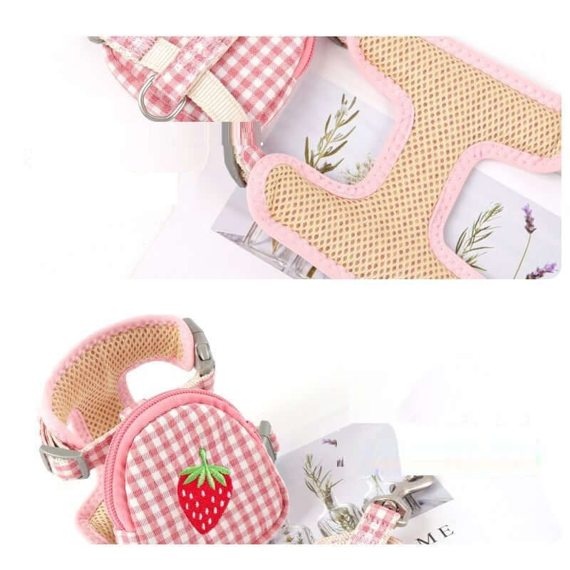 Harnais en coton à motifs fraise pour petits chiens, confortable et élégant, idéal pour les sorties.