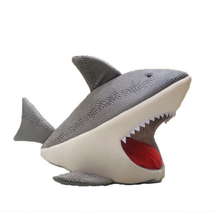 Couchage en forme de requin pour animaux