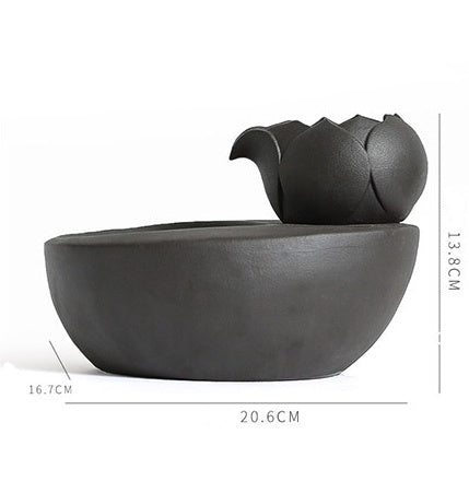 Fontaine à eau pour chat en design élégant, favorisant l'hydratation et le bien-être félin.