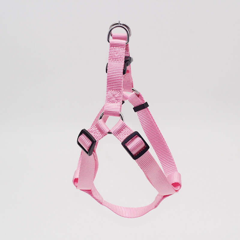 Harnais de poitrine rose résistant pour animaux, léger et confortable, idéal pour chiens et chats.