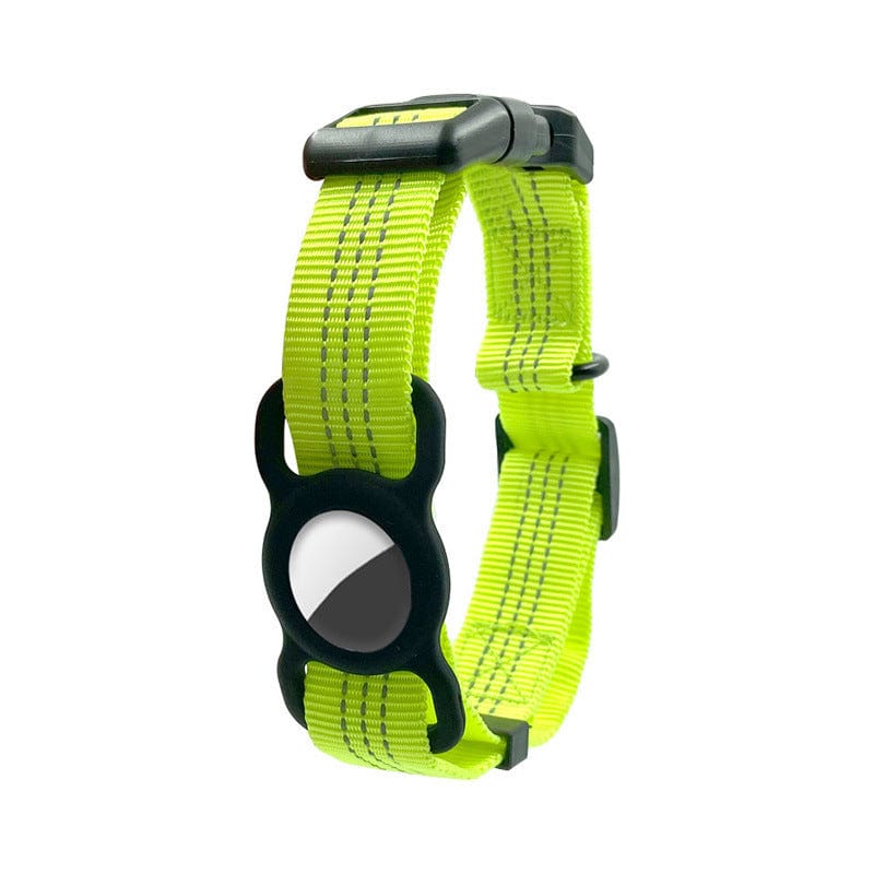 Collier pour chien lumineux en polyester, robuste et léger, parfait pour la sécurité des animaux.