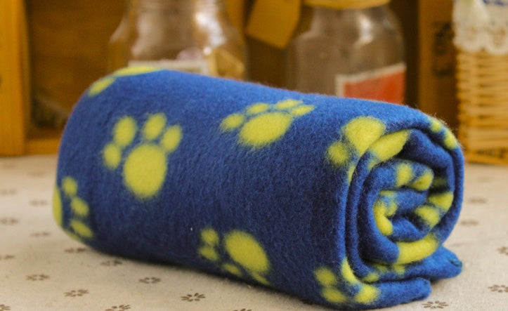 Couverture en Fleece pour Chien et Chat – Doux et Confortable