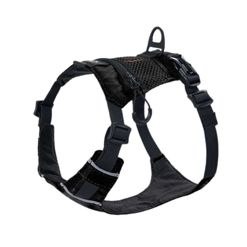 Harnais de chien étanche et réfléchissant, conçu pour le confort et la sécurité, fabriqué en nylon durable.