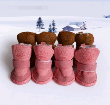 Bottes en velours pour chiens en hiver, modèle rose et marron, parfaites pour garder les pattes au chaud.