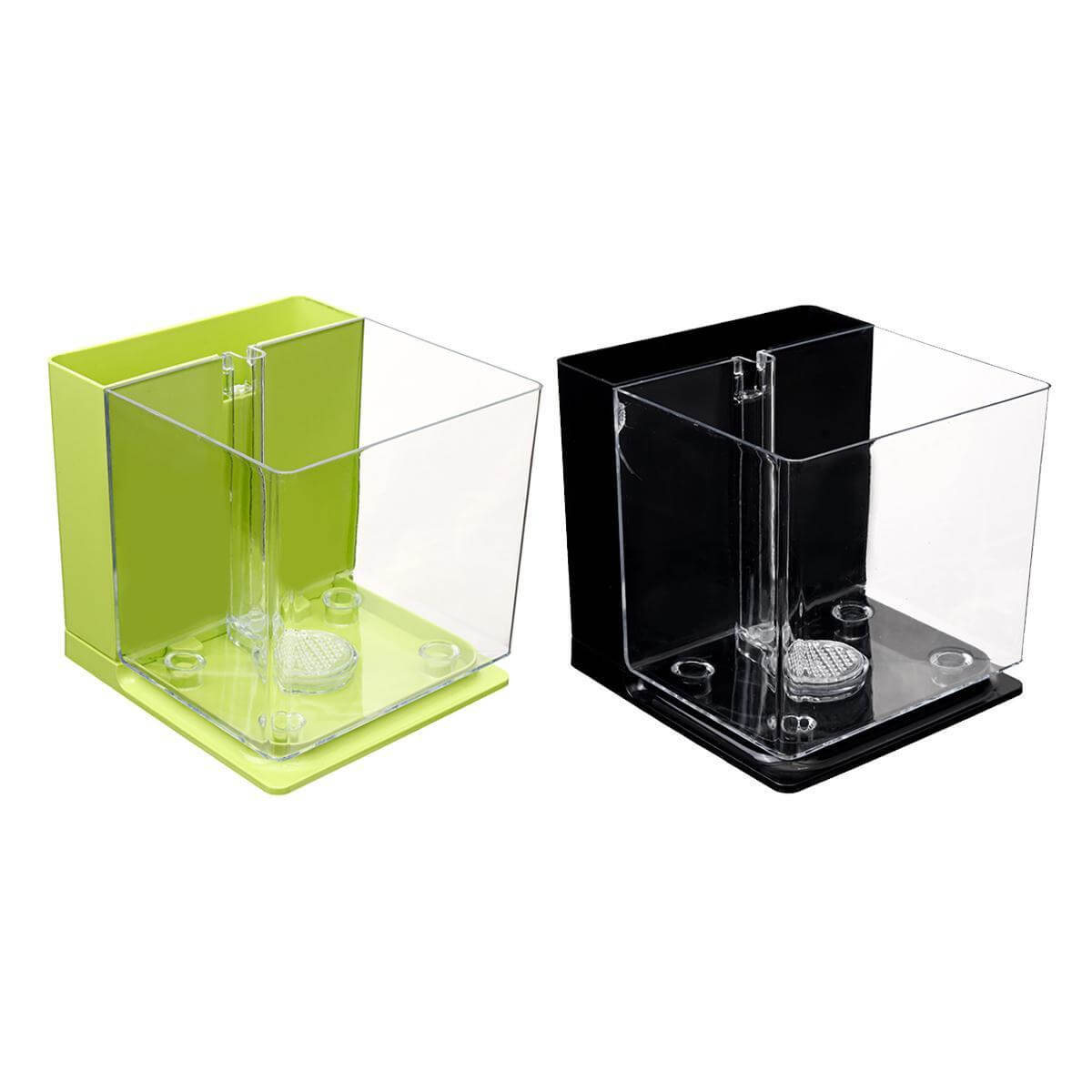 AquaClean Mini Aquarium Auto-Nettoyant in green and black, showcasing its compact design for easy integration in small spaces.