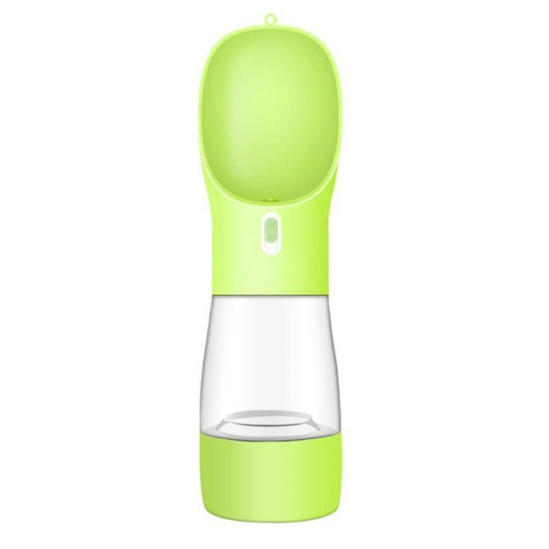 Bouteille d'eau portable verte pour chien, idéale pour les voyages et les randonnées avec animaux.