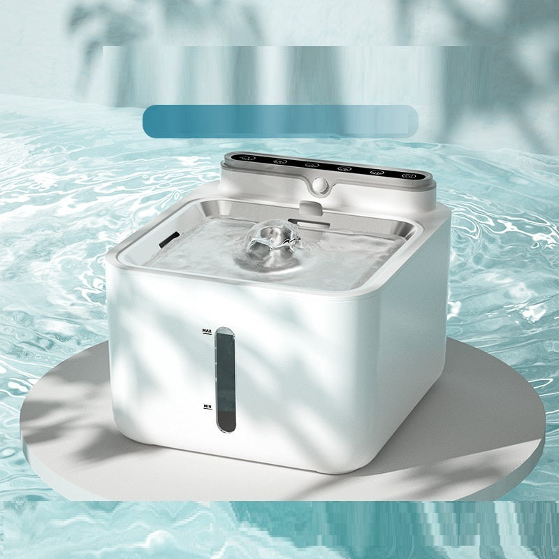 Distributeur d'eau sans fil pour animaux offrant accès à de l'eau fraîche pour chiens et chats.