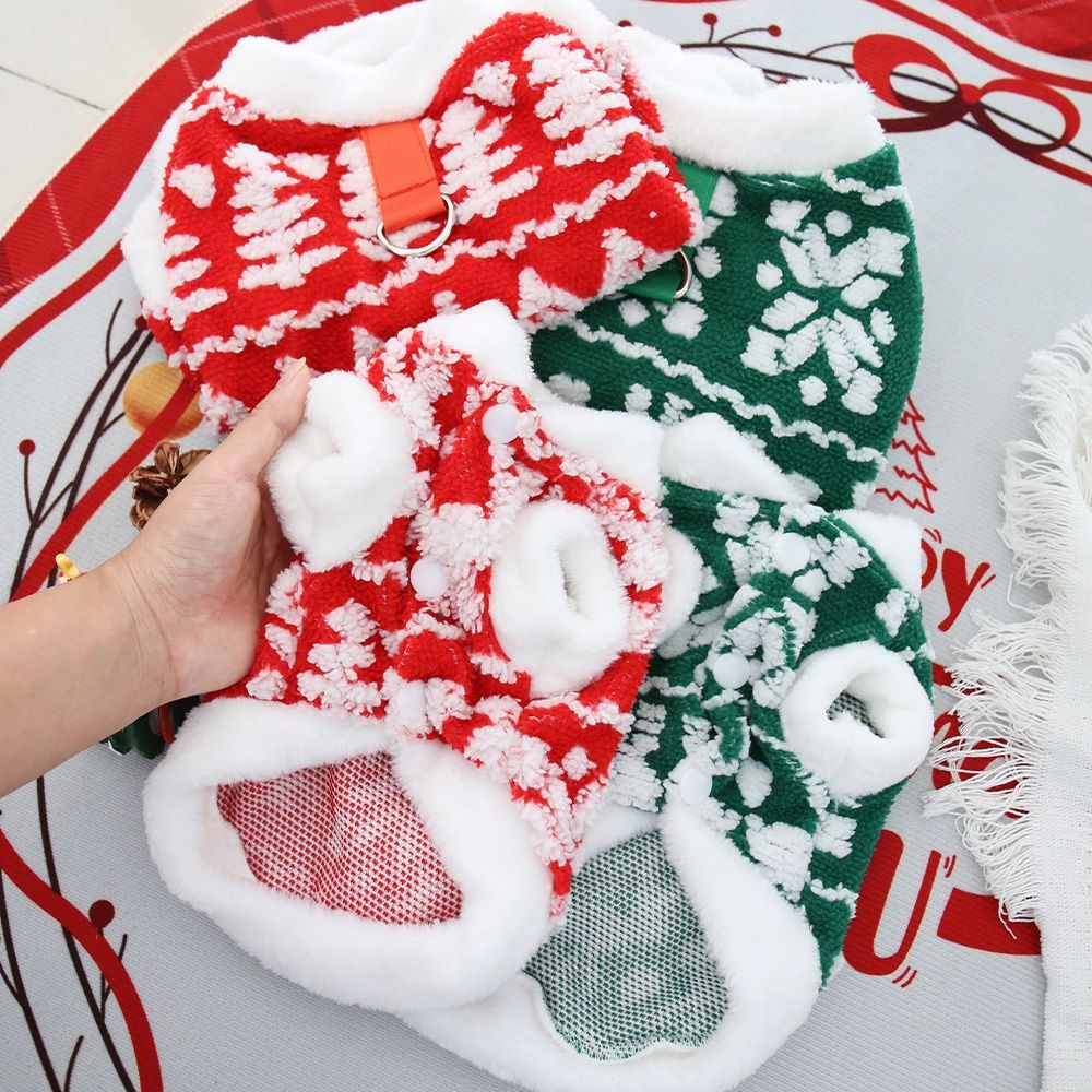 Vêtements en fausse fourrure pour chiens et chats, hoodies colorés rouge et vert pour un hiver chaleureux.