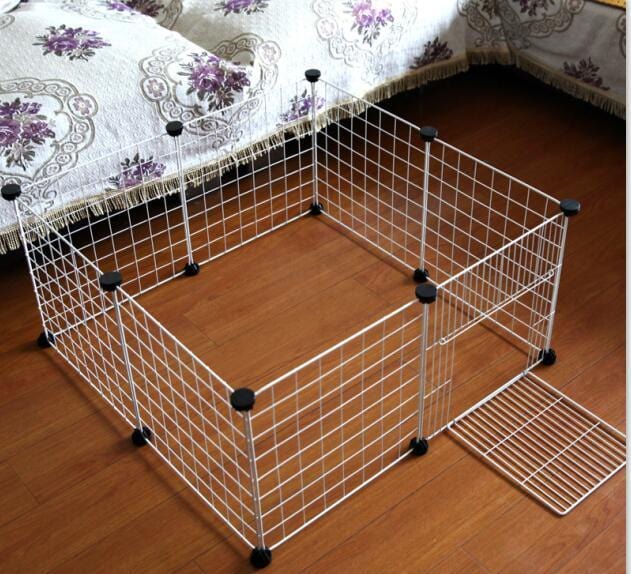 Cage à lapin isolante Splicing Teddy en fer et plastique, design élégant et pratique pour animaux.