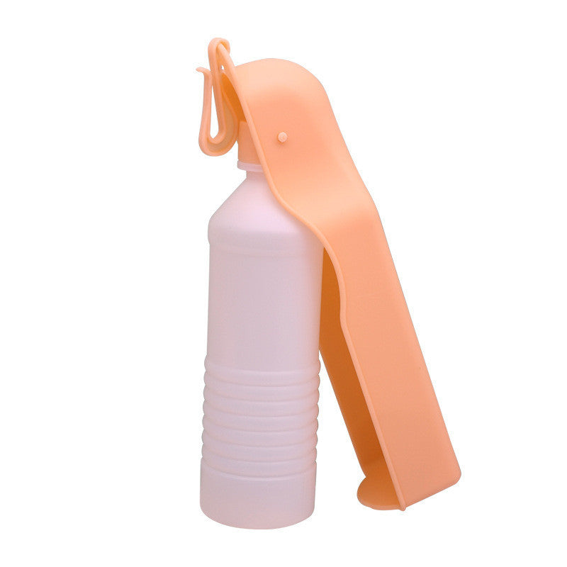 Fontaine à eau portable pour animaux, en plastique durable, idéale pour hydrater votre compagnon lors des sorties.