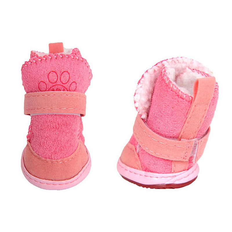 Bottes à neige pour chiens en teddy rose, confort et protection pour les pattes, coupe décontractée, coton de haute qualité.