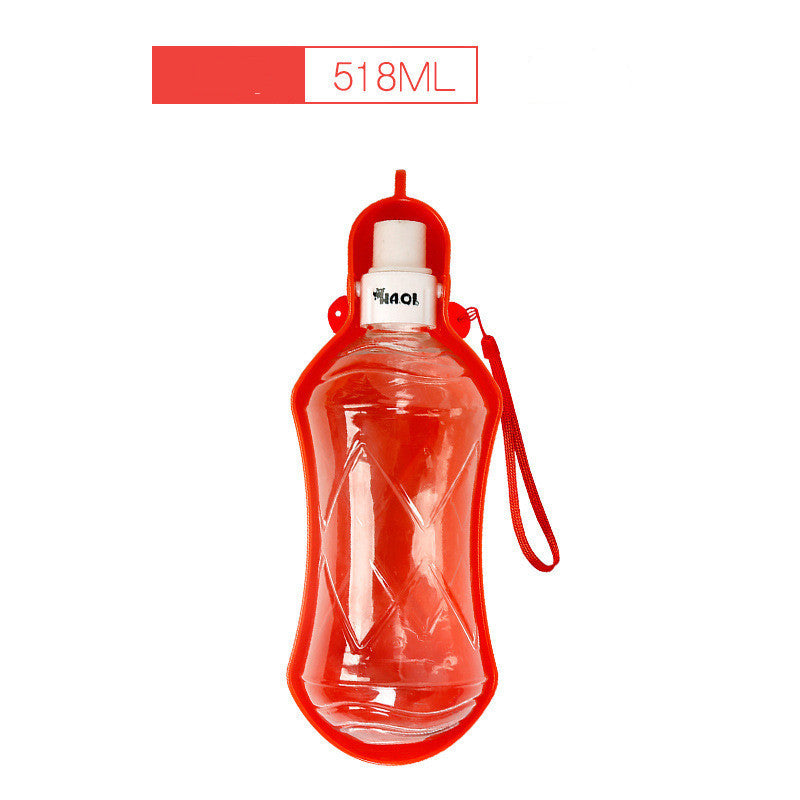 Bouteille d'eau portable pour chiens de 518 ml, idéale pour hydrater votre animal en extérieur.