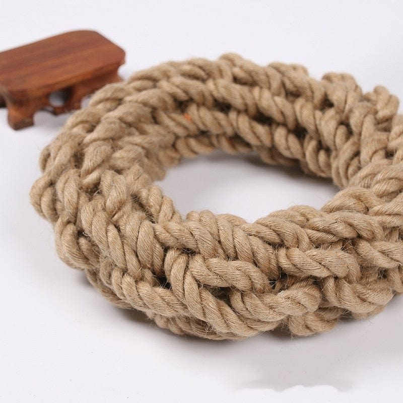 Anneau en corde de chanvre pour chien, jouet durable et sécuritaire, en coton biologique.