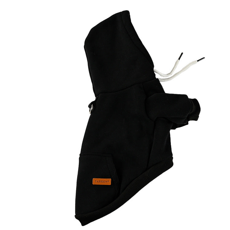 Sweat à capuche noir en coton pour chien, élégant et confortable pour un style décontracté.