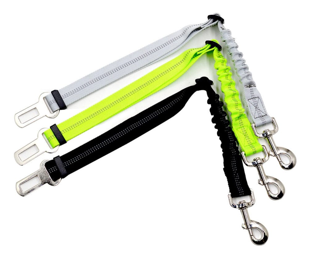 Ceintures de sécurité réglables pour chien en polyester, disponibles en plusieurs couleurs et robustes pour la sécurité en voiture.