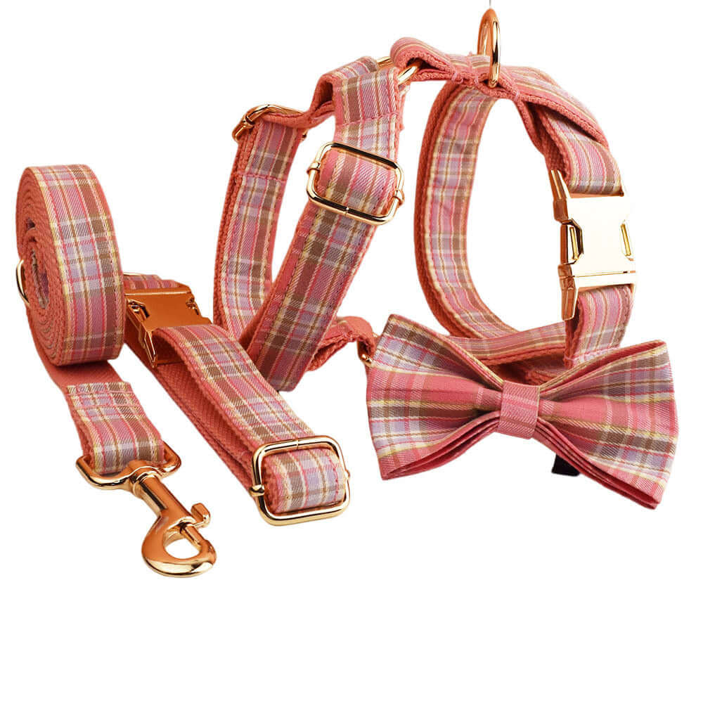 Collier et laisse à carreaux pour animaux en coton biologique, avec nœud, pour un style chic et pratique.