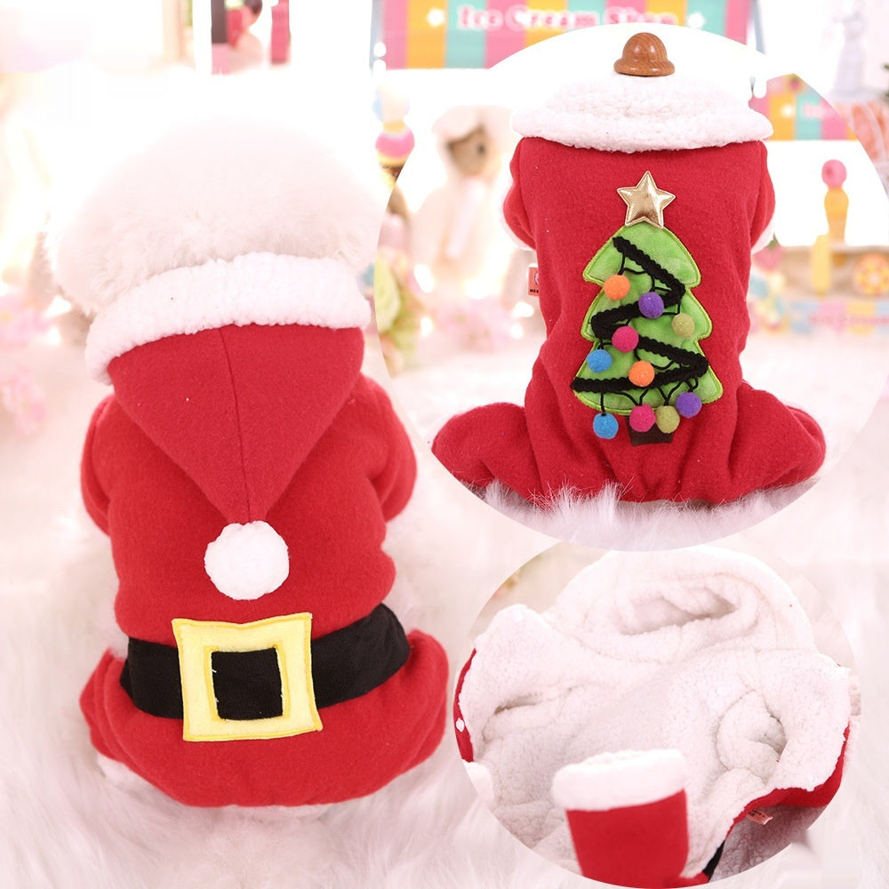 Manteau rouge en coton pour animaux avec motif de sapin de Noël et capuche en peluche.