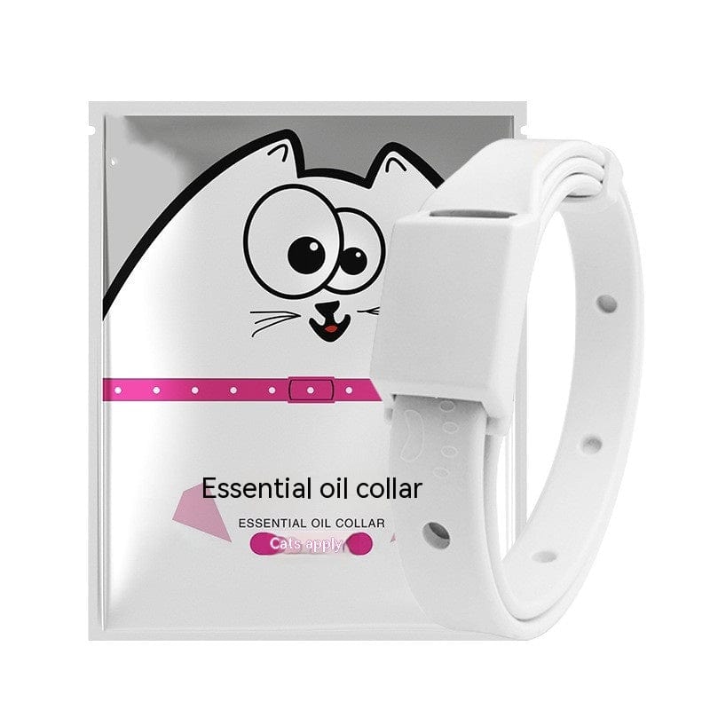 Collier à huile essentielle anti-moustiques pour chats, emballage illustré avec un design amusant.