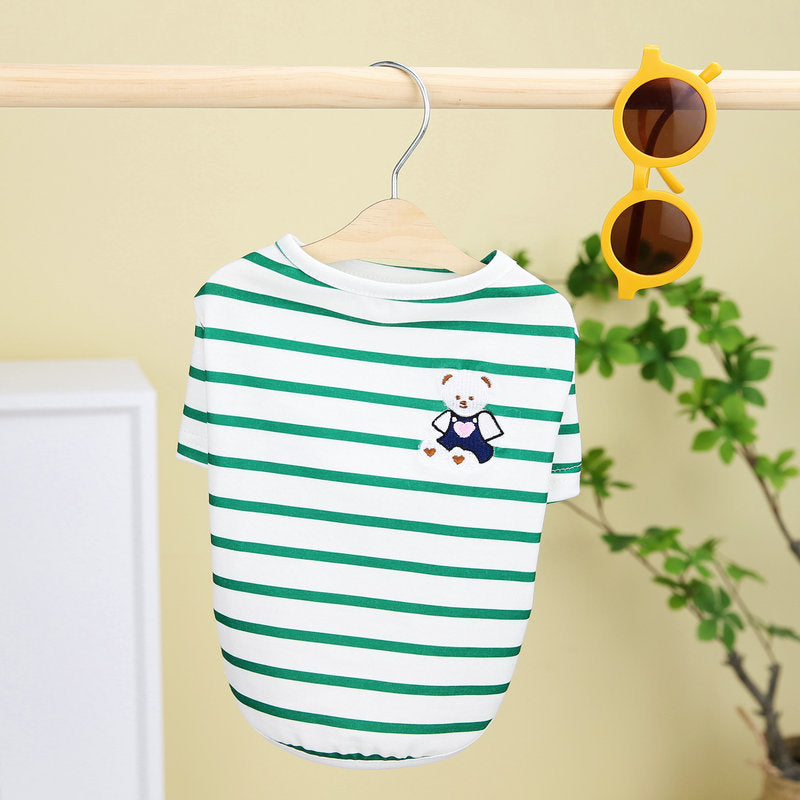 T-shirt Pomeranian Teddy pour petits chiens, rayé avec un ours en peluche brodé, mode animale stylée.