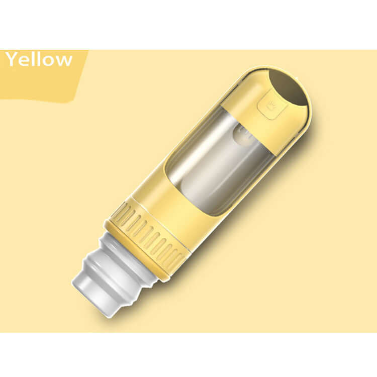 Gobelet portable pour chiens en jaune, léger et durable, idéal pour hydrater votre animal lors de sorties.