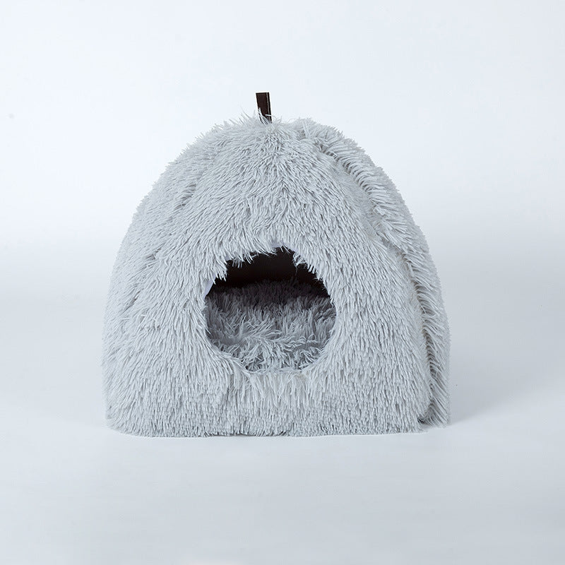 Nid Triangulaire en Plush pour Chat - Fermé et Compressible