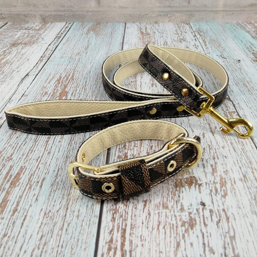 Collier et laisse pour chien en cuir à motif écossais, élégants et confortables pour animaux de compagnie.