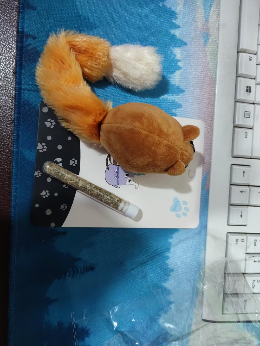 Jouet pour Chat en Forme de Souris avec Recharge à Menthe