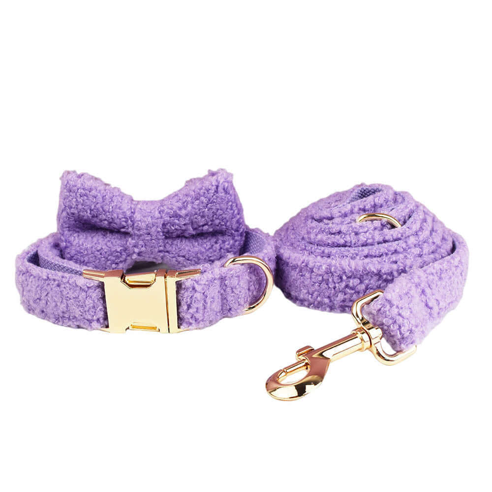 Collier et laisse pour petit chien violet avec nœud en coton biologique, accessoires élégants pour animaux.