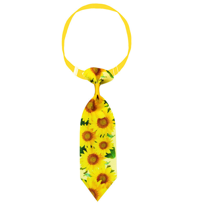Cravate pour animal de compagnie à motifs de tournesols, idéale pour l'été et les accessoires pour animaux.
