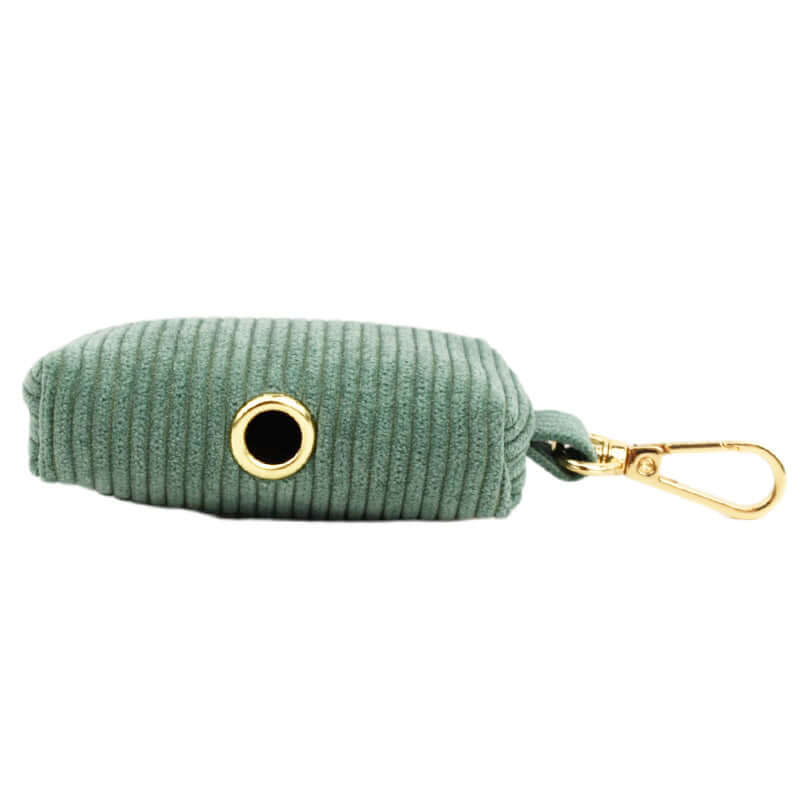 Porte-gobelet en velours vert avec crochet doré, idéal pour accessoires pour chien.