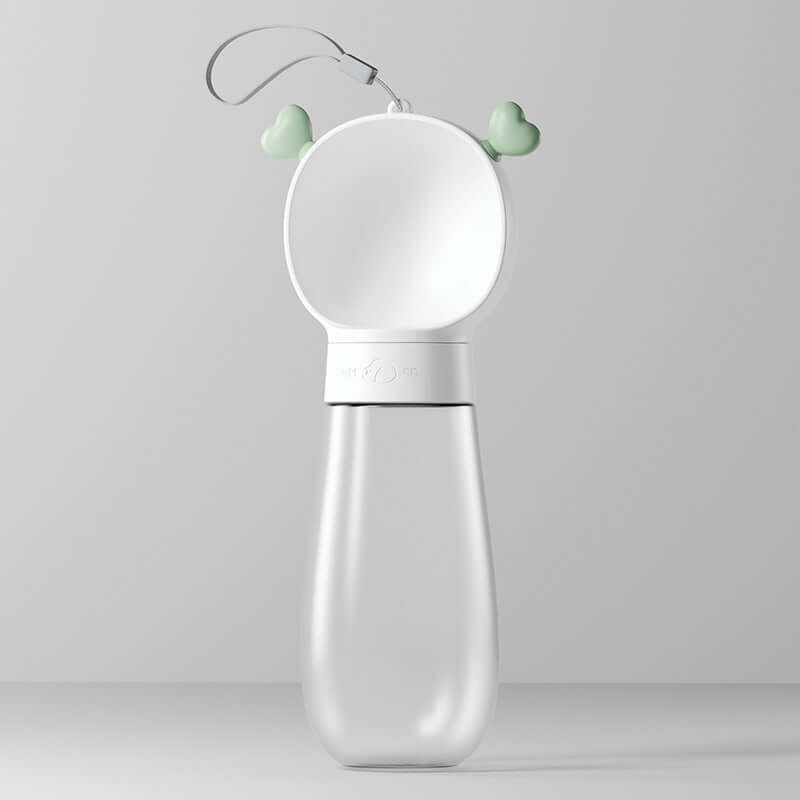 Gobelet d'eau portable pour chiens avec design pratique et poignée, idéal pour les promenades avec votre animal.