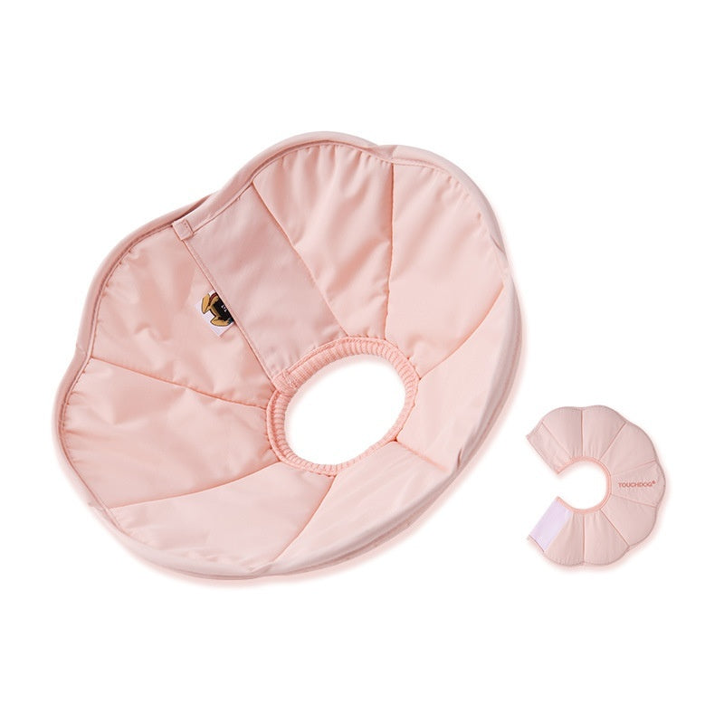 Collier imperméable anti-léchage pour chien en coloris rose, conçu pour le confort et la protection des animaux.