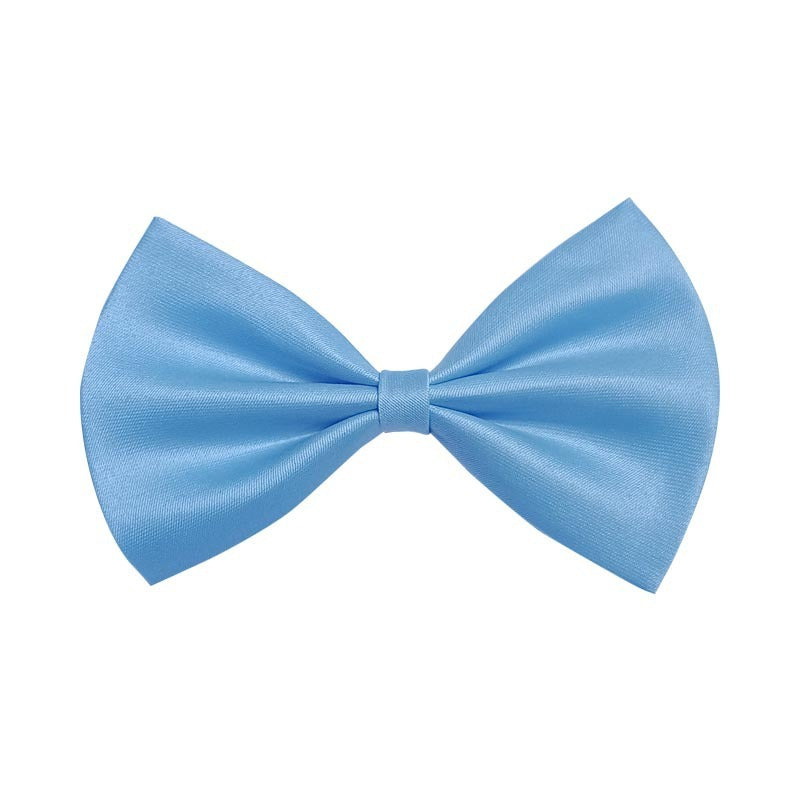 Nœud papillon en satin bleu, accessoire élégant pour animaux de compagnie.