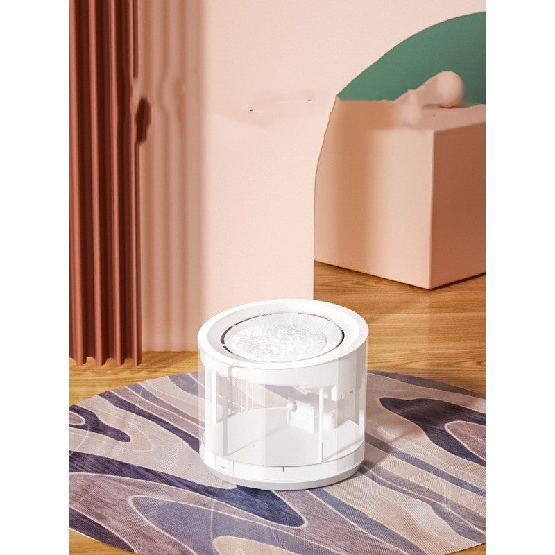 Distributeur d'eau intelligent pour animaux sur un tapis moderne, offrant une filtration de haute qualité.