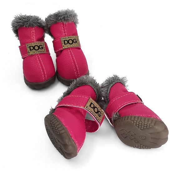Bottes d'hiver épaisses pour chiens en rose, imperméables avec doublure en fourrure douce.