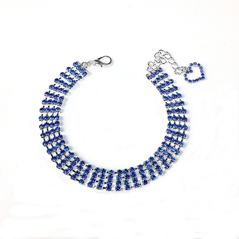 Collier en rhinestones bleu à quatre rangées pour chiens et chats, élégant et confortable, accessoires pour animaux.